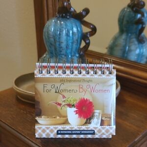 Inspirational Thoughts for Women by Women Calendar
